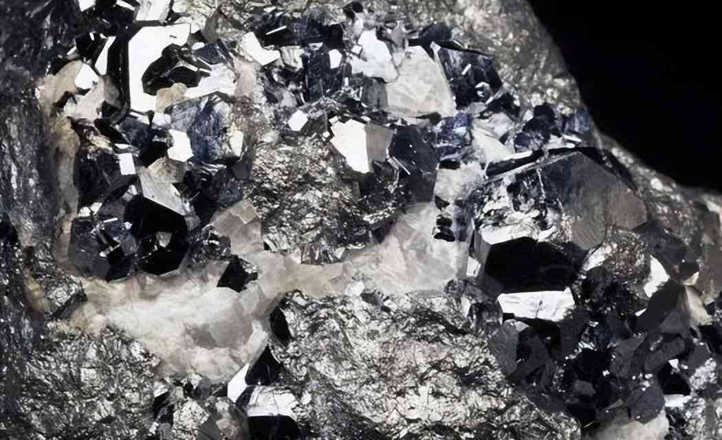 鉑金回收420元一克(鉑金和白金哪個貴多少錢一克)插圖2