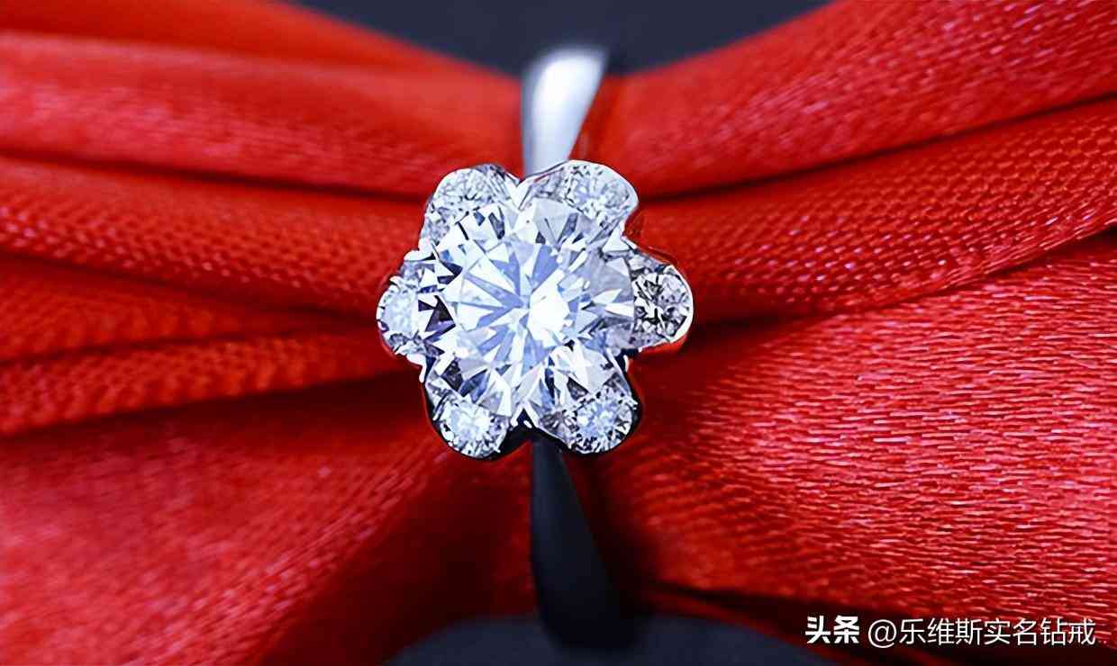 3克拉鉆戒戴在手上有多大(三克拉鉆戒戴手上效果)插圖1