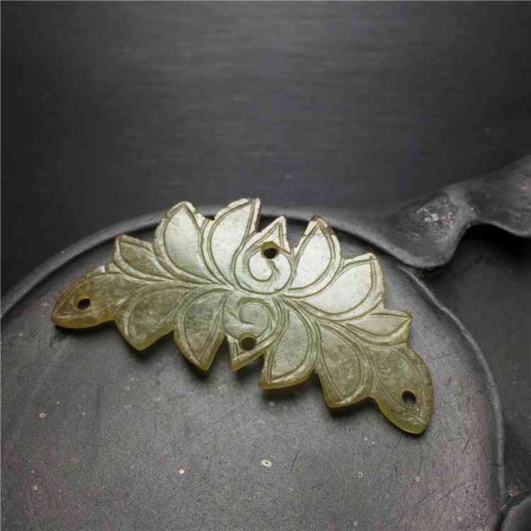 老坑冰種翡翠價(jià)格(老坑冰糯種翡翠價(jià)格)插圖4