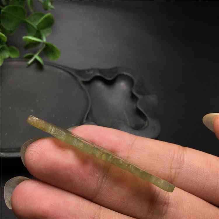 老坑冰種翡翠價(jià)格(老坑冰糯種翡翠價(jià)格)插圖5