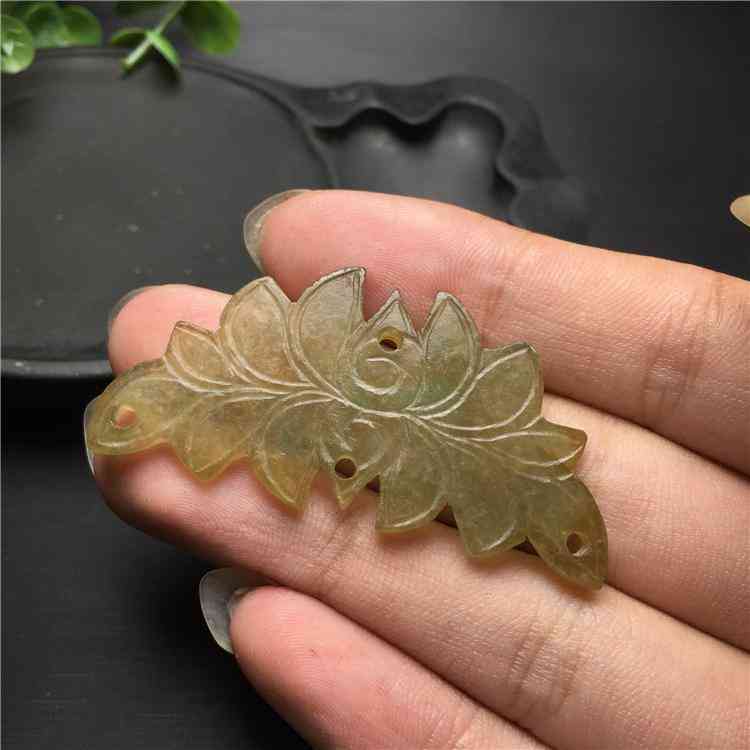 老坑冰種翡翠價(jià)格(老坑冰糯種翡翠價(jià)格)插圖8