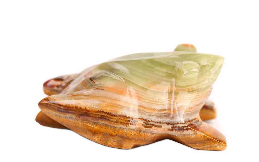 便宜的玉也能養(yǎng)人嗎(玉和翡翠有什么區(qū)別)插圖6