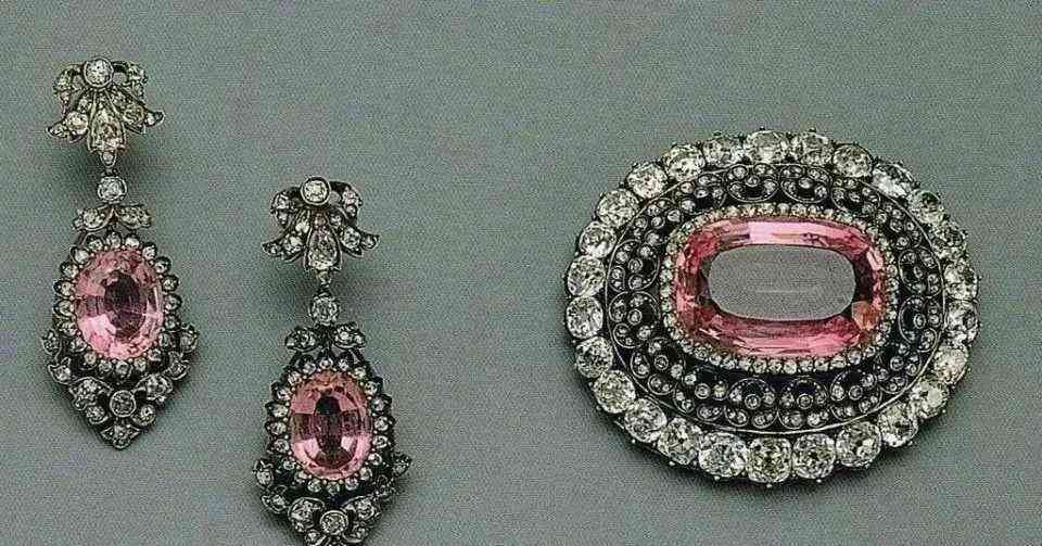 托帕石是天然寶石嗎(倫敦藍(lán)托帕石是天然寶石嗎)插圖11