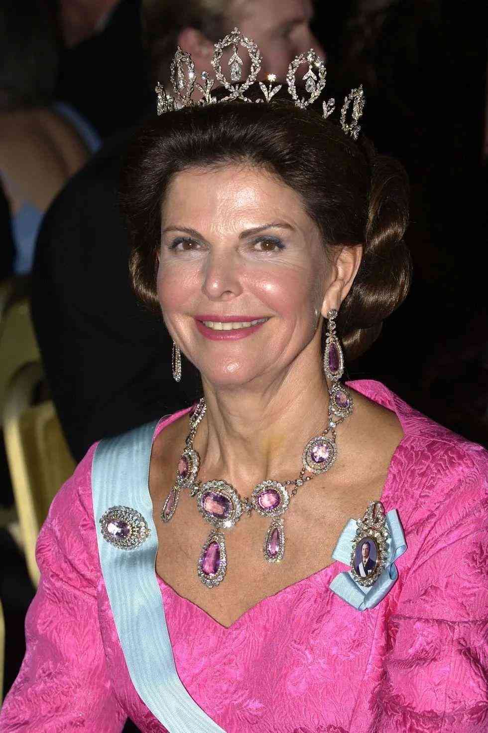 托帕石是天然寶石嗎(倫敦藍(lán)托帕石是天然寶石嗎)插圖44