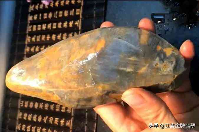 翡翠原石怎么切開(翡翠原石怎么切開圖解)