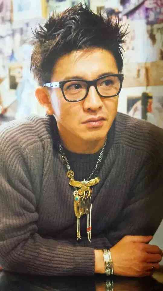 男士銀項(xiàng)鏈多少錢一條(男士純銀項(xiàng)鏈多少錢)插圖2