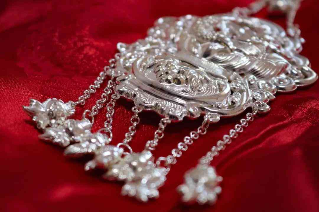 在家檢測純銀最簡單的方法(純銀的鑒別方法)插圖1