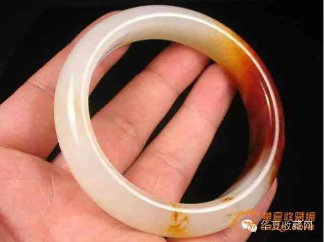 真正虎眼石手串多少錢(qián)(虎眼石的功效與作用佩戴禁忌)