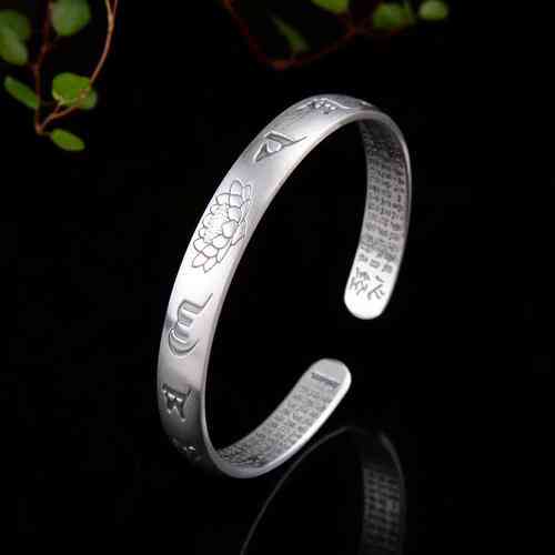 舊銀飾回收多少錢(qián)一克(哪里可以回收手鐲)