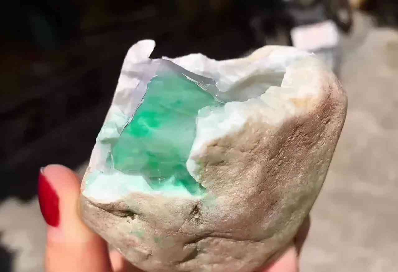 開翡翠原石(開翡翠原石游戲)插圖2