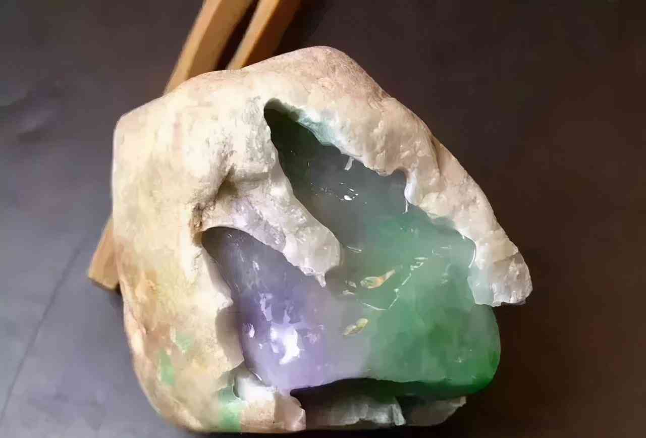 開翡翠原石(開翡翠原石游戲)插圖5