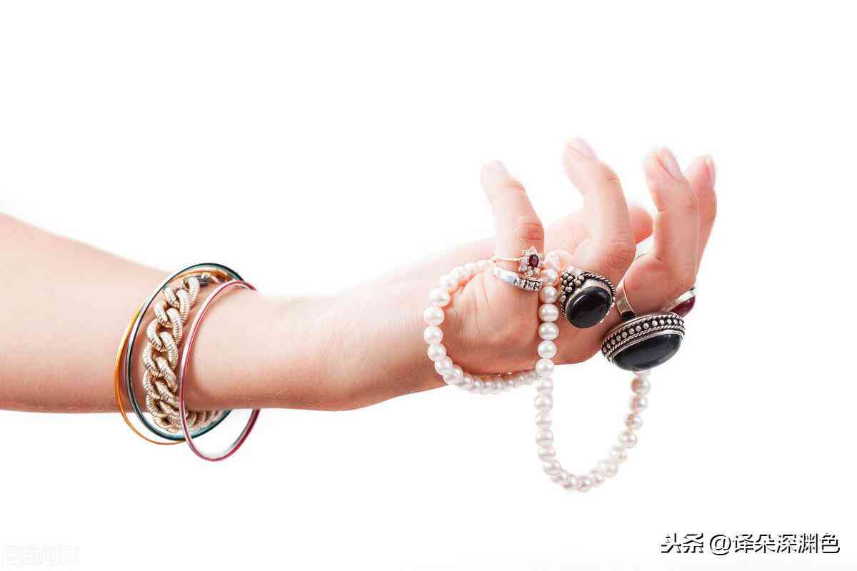 已婚女士鉆戒戴哪個手指(一般鉆戒戴哪個手指漂亮)插圖2