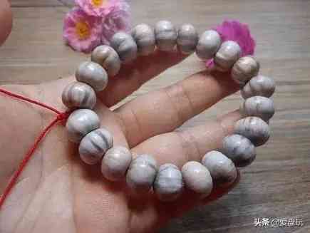 菩提手串種類(金剛菩提手串多少顆好)插圖5
