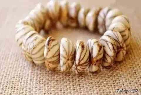 菩提手串種類(金剛菩提手串多少顆好)插圖23