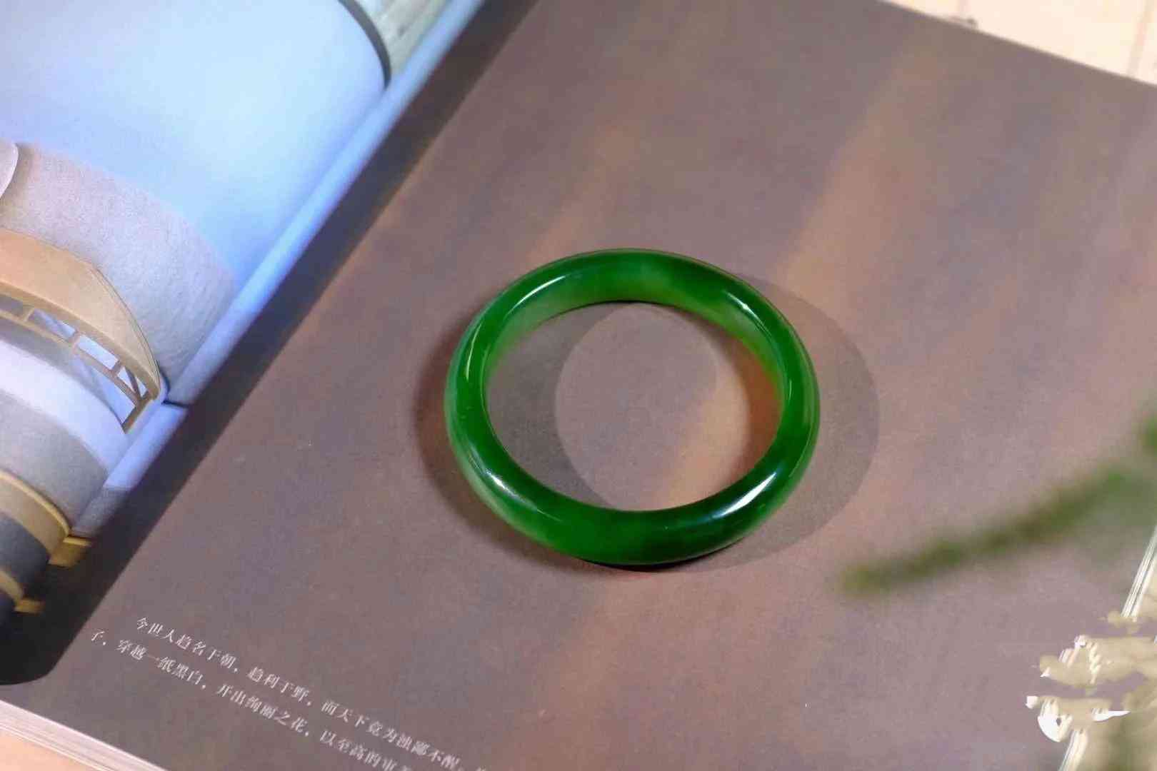 玉手鐲怎么挑選(玉手鐲怎么挑選好的)插圖3