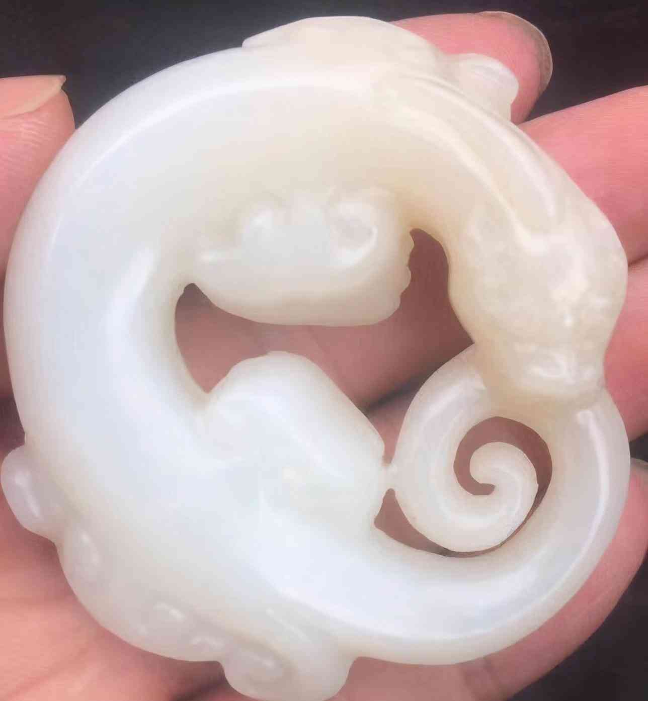 假玉石怎么辨別(假玉石怎么辨別真?zhèn)?