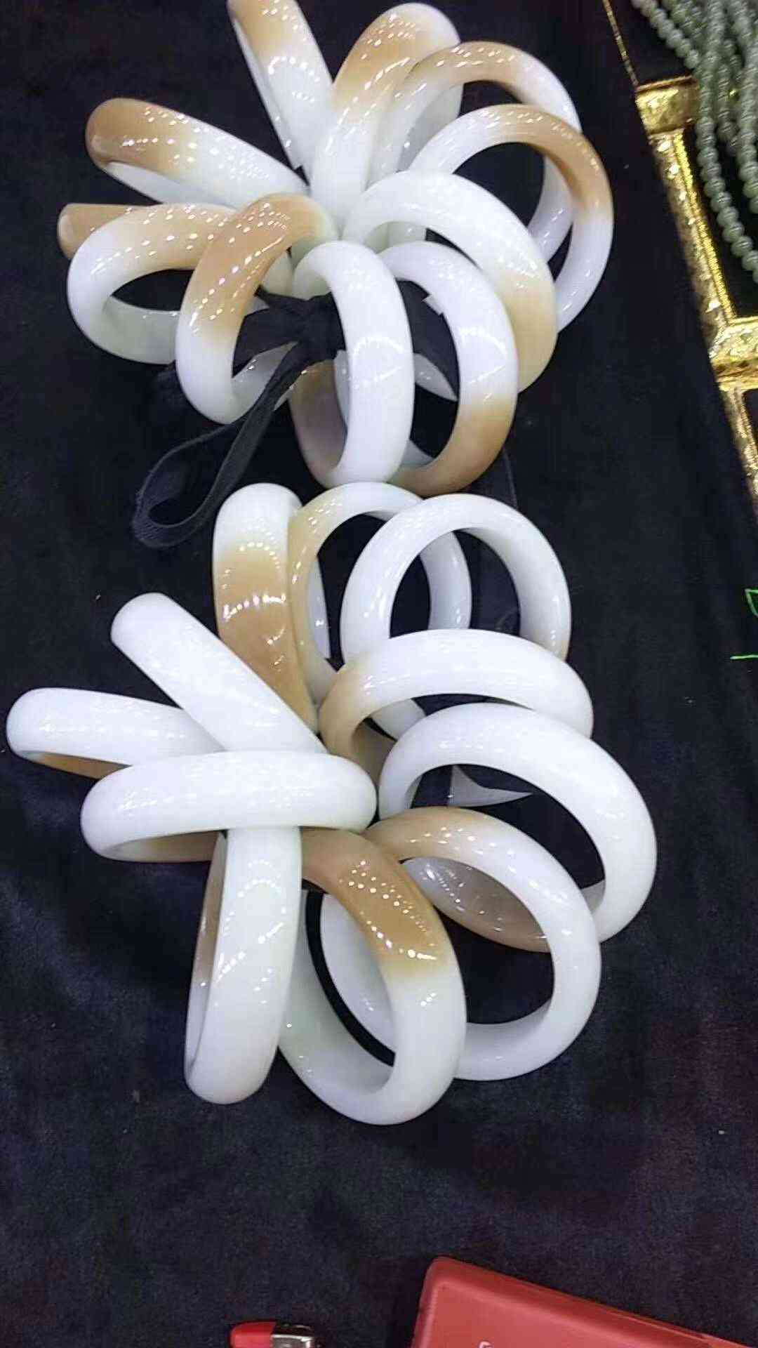 假玉石怎么辨別(假玉石怎么辨別真?zhèn)?插圖1