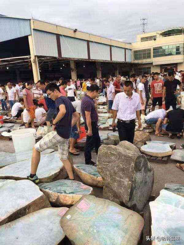 哪有翡翠原石市場(chǎng)(翡翠原石批發(fā)哪里便宜)插圖1