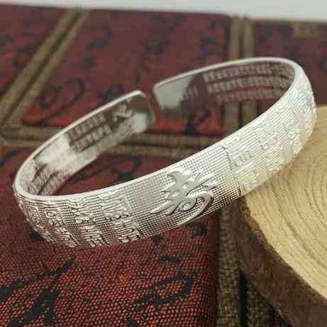 周大福銀戒指價(jià)格(周大福銀戒指多少錢)插圖3