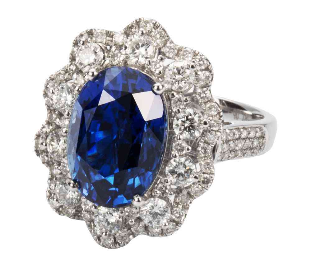 克什米爾藍(lán)寶石拍賣(克什米爾藍(lán)寶石拍賣紀(jì)錄)