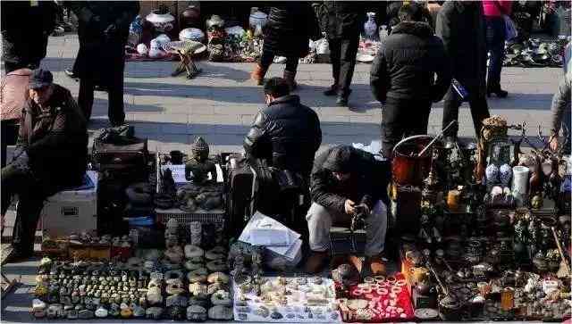 玉鐲子多少錢(qián)買(mǎi)到真的(玉鐲子哪種玉最好)插圖1