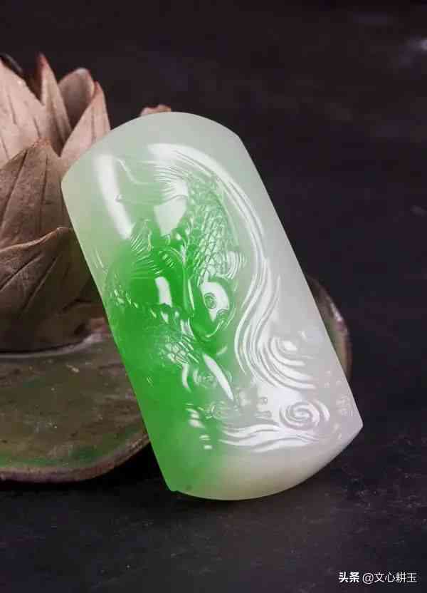 藍田玉手鐲價格5000(藍田玉手鐲價格一般多少)