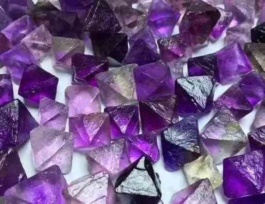 情侶黃鉆和黃鉆的區(qū)別(情侶黃鉆和黃鉆是一樣的嗎)插圖40