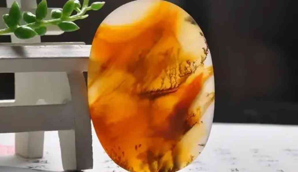 云南黃龍玉能買嗎(云南黃龍玉能買嗎現(xiàn)在)