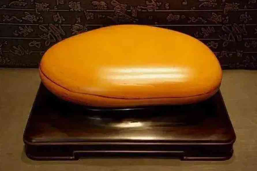 云南黃龍玉能買嗎(云南黃龍玉能買嗎現(xiàn)在)插圖1