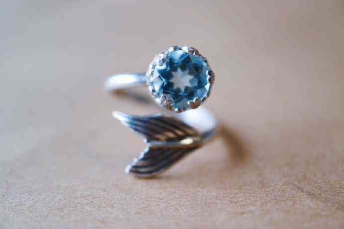 海藍(lán)寶的功效與作用適合什么人戴(佩戴海藍(lán)寶的功效)插圖8