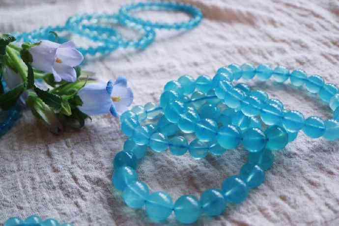 海藍(lán)寶的功效與作用適合什么人戴(佩戴海藍(lán)寶的功效)插圖9