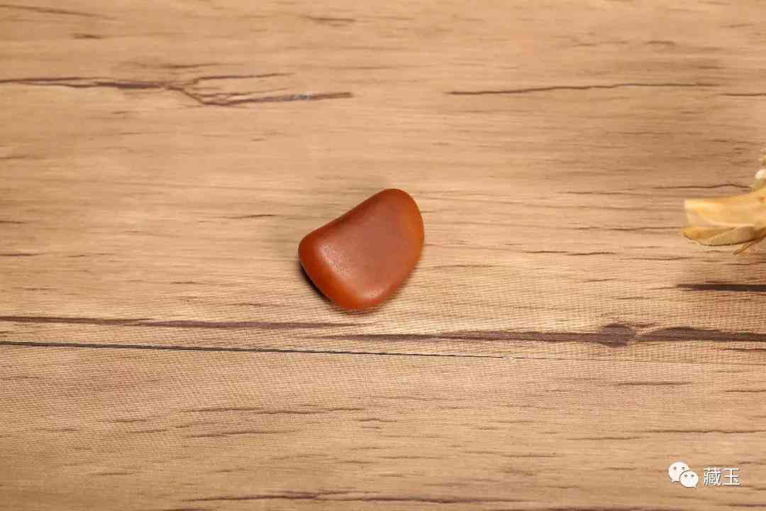 和田玉籽料顏色等級(jí)(和田玉籽料顏色等級(jí)價(jià)格表)插圖7