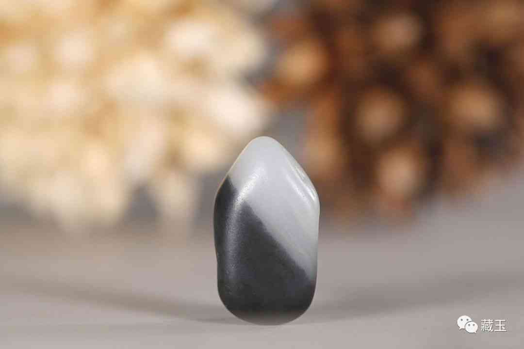 和田玉籽料顏色等級(jí)(和田玉籽料顏色等級(jí)價(jià)格表)插圖10