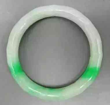 貴妃鐲尺寸(圓鐲和貴妃鐲區(qū)別尺寸)插圖4