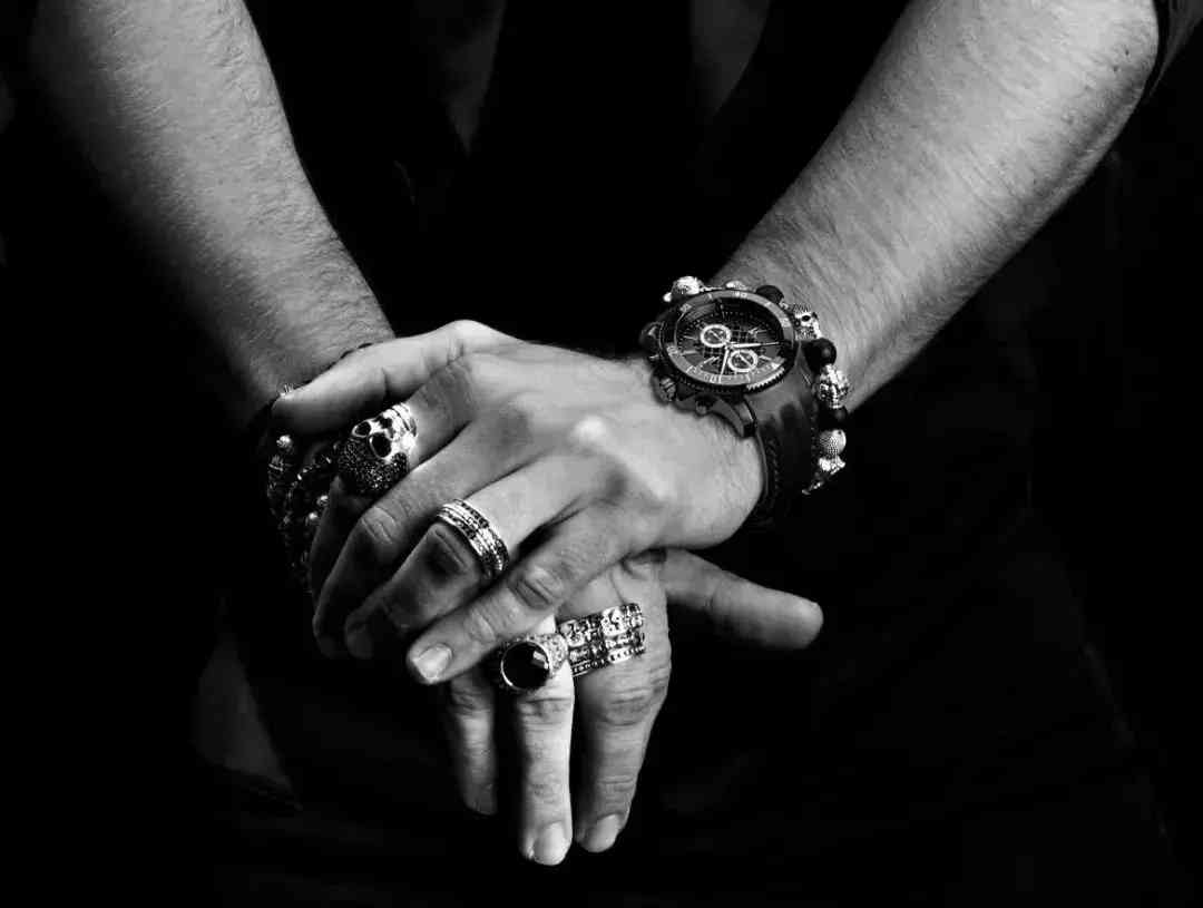 適合年輕人的銀飾品牌(適合年輕人的銀飾品牌排行榜)