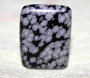 銀曜石和黑曜石的功效與作用(銀曜石和黑曜石的功效與作用區(qū)別)插圖8