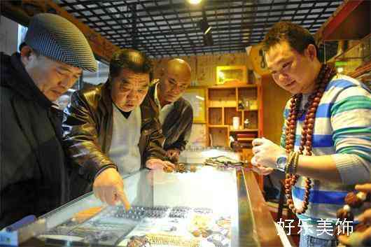 星月菩提子的作用與功效(星月菩提子原籽圖片)