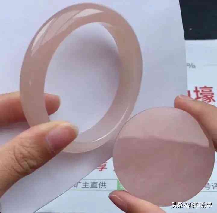 白色不透明翡翠屬于什么檔次(白色不透明翡翠值錢嗎)