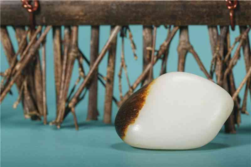 和田羊脂白玉市場價(jià)多少一克(和田羊脂玉多少錢一克)插圖14