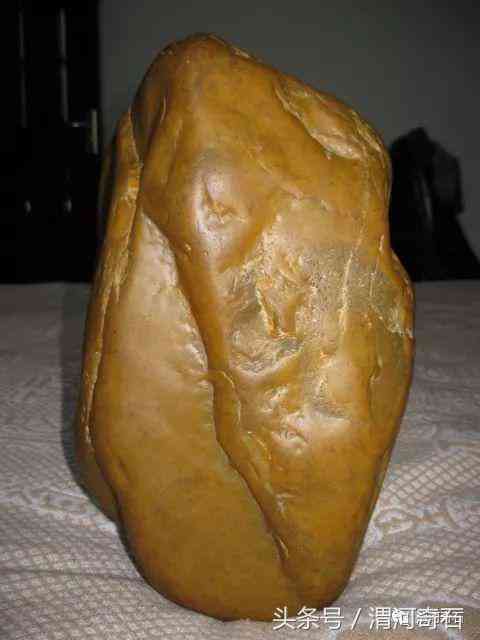 黃蠟石產(chǎn)地在什么地方(黃蠟石分布)插圖10