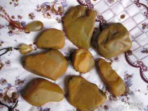 黃蠟石產(chǎn)地在什么地方(黃蠟石分布)插圖12