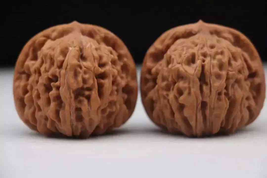 文玩核桃正確盤玩方法(文玩核桃正確盤玩方法手套)插圖6