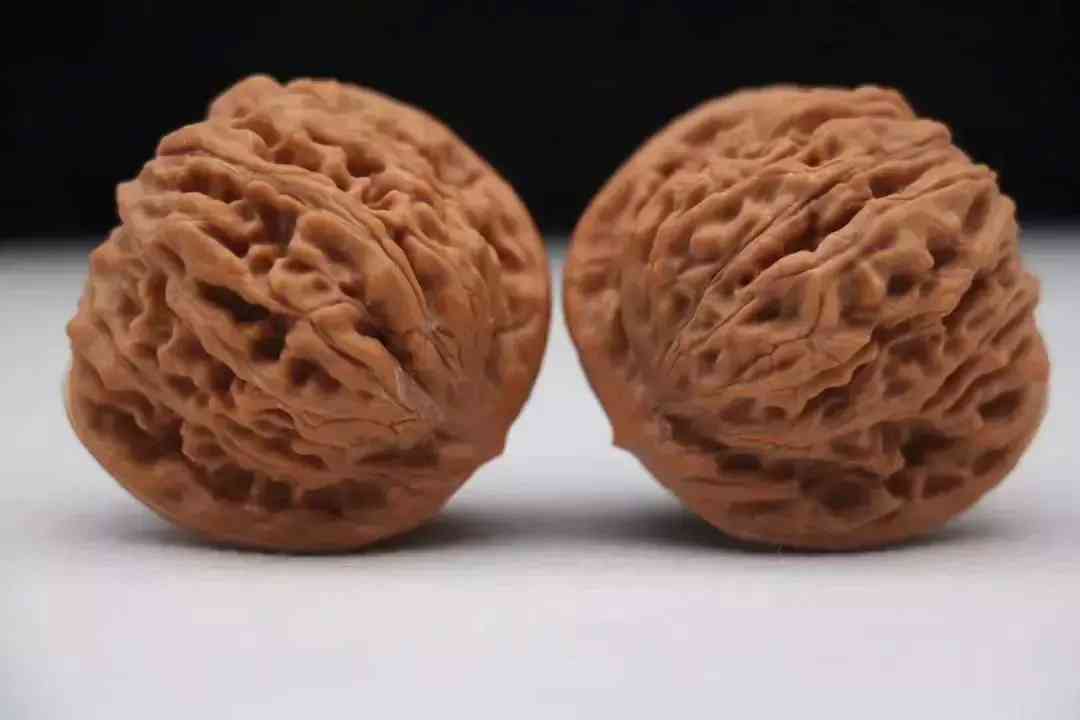 文玩核桃正確盤玩方法(文玩核桃正確盤玩方法手套)插圖10