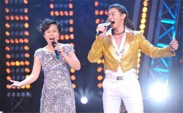 真的九眼天珠多少錢(辨別天珠真假最簡(jiǎn)單的方法)插圖2