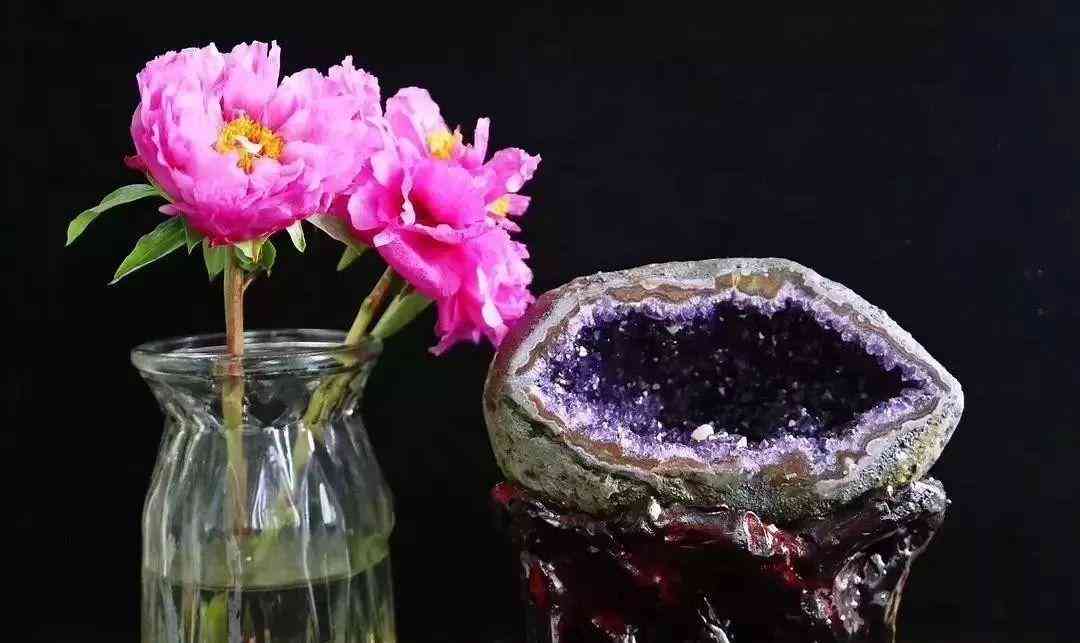 紫水晶的寓意(黃水晶的寓意)插圖3