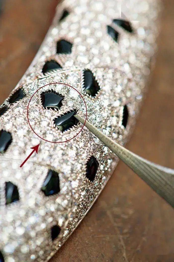 高級(jí)珠寶品牌(高級(jí)珠寶品牌目標(biāo)人群)插圖39