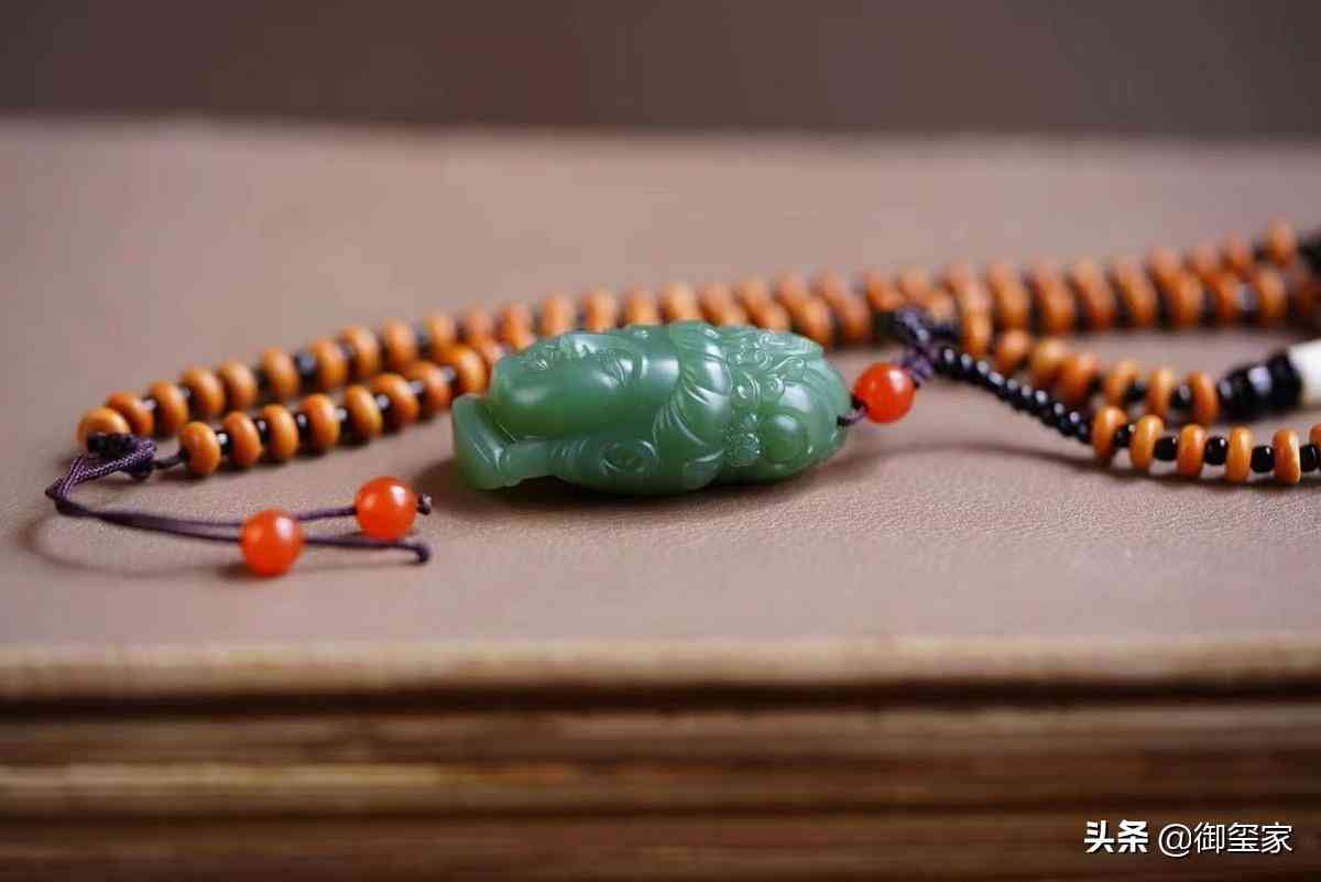 和田玉晚上免費(fèi)鑒定(和田玉網(wǎng)上免費(fèi)鑒定)插圖2