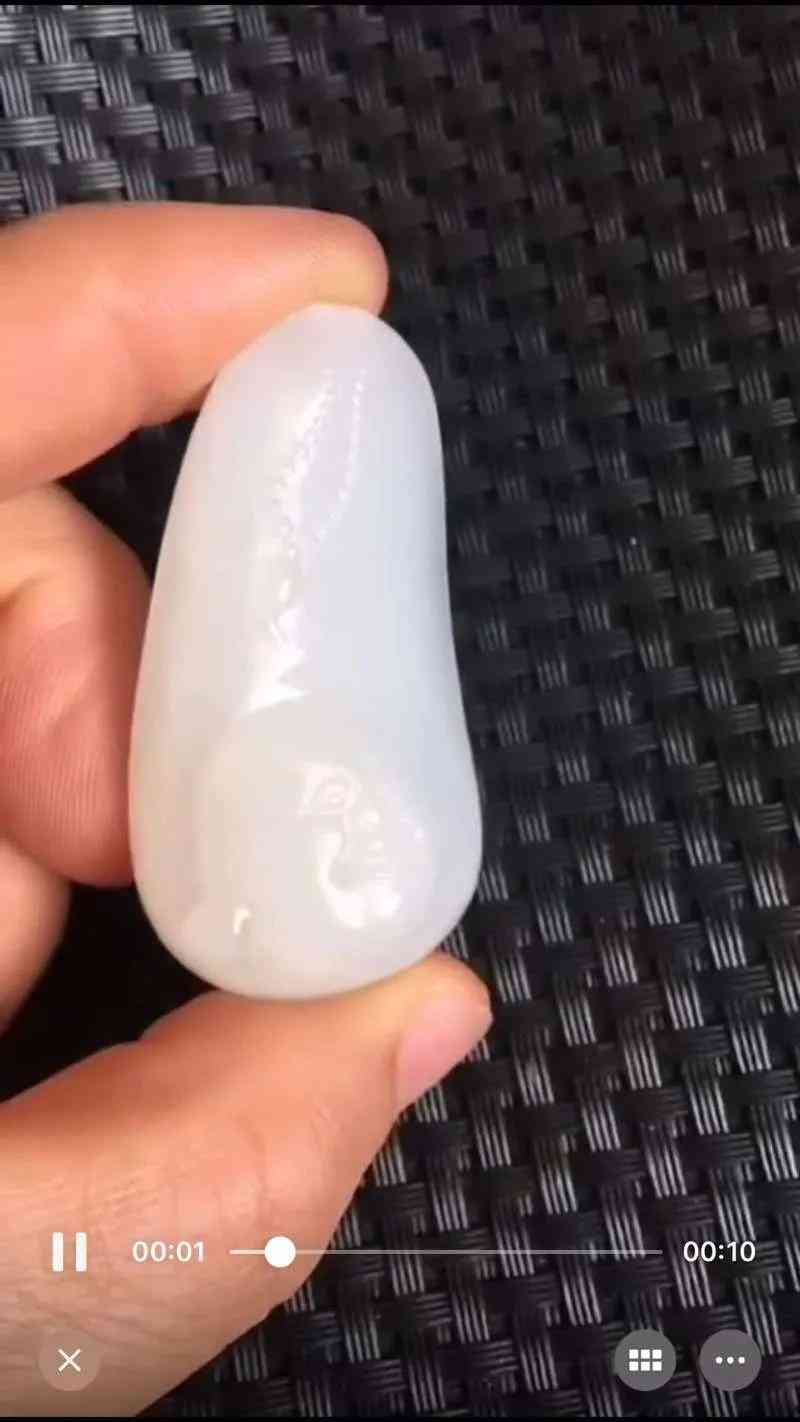 玉怎樣辨別真假(羊脂玉怎樣辨別真假)