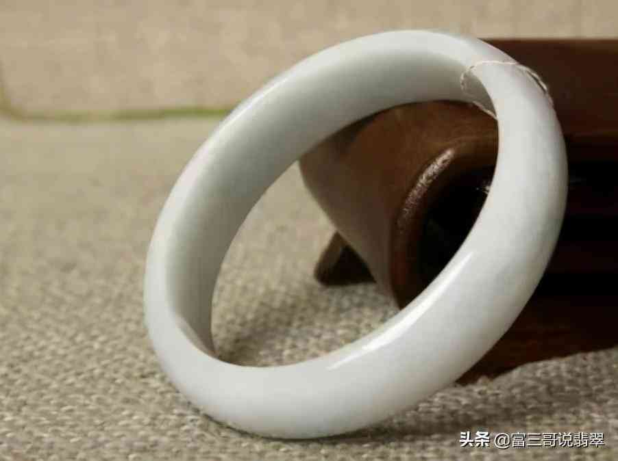 十種不建議買的玉(哪種玉不能買)插圖1