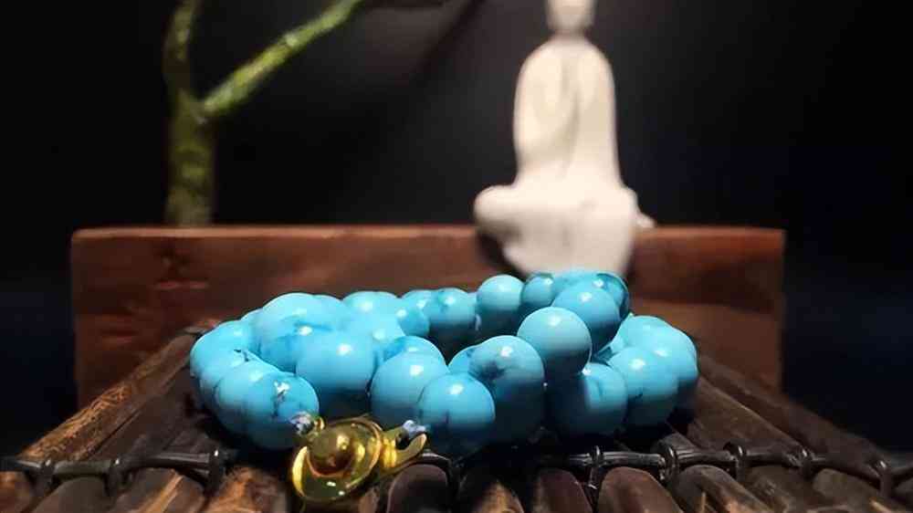 南紅瑪瑙手串的價(jià)格(女人為什么不能戴南紅)插圖3